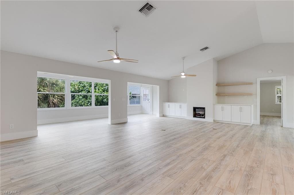 645 Oliva ST, SANIBEL FL 33957-11