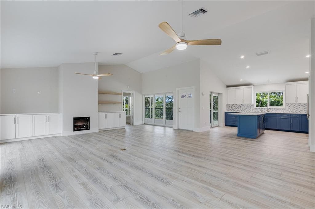 645 Oliva ST, SANIBEL FL 33957-14