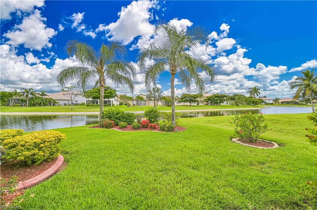 12585 Gemstone CT, FORT MYERS FL 33913-3