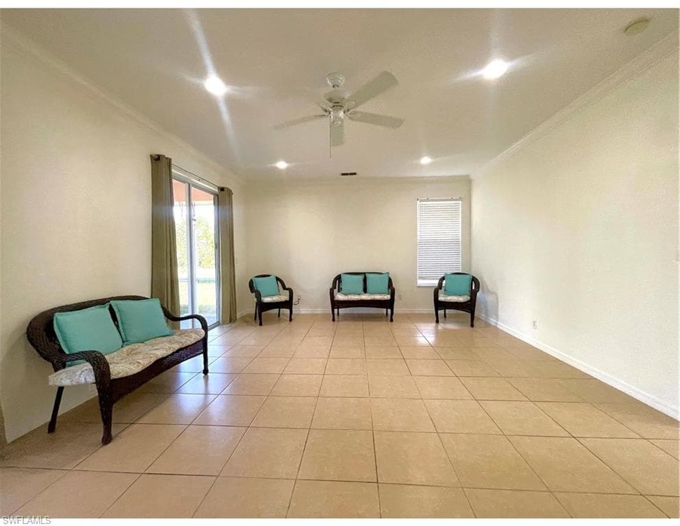 589 Genevieve DR, LEHIGH ACRES FL 33936-5