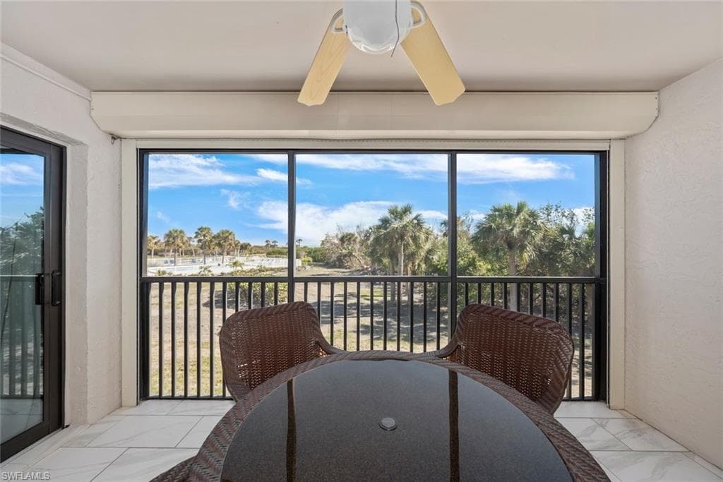 1919 Olde Middle Gulf DR # 502, SANIBEL FL 33957-43