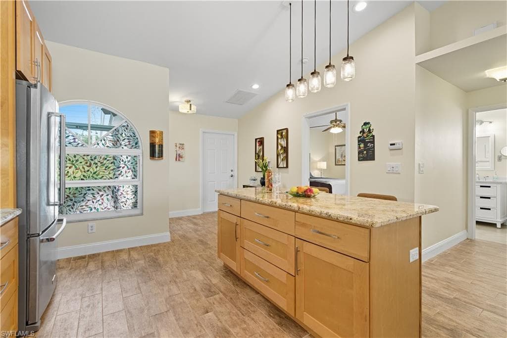 2266 Stacil CIR # 3, NAPLES FL 34109-6