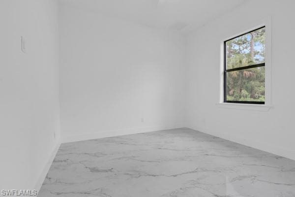 3823 Heyburn ST, FORT MYERS FL 33905-9