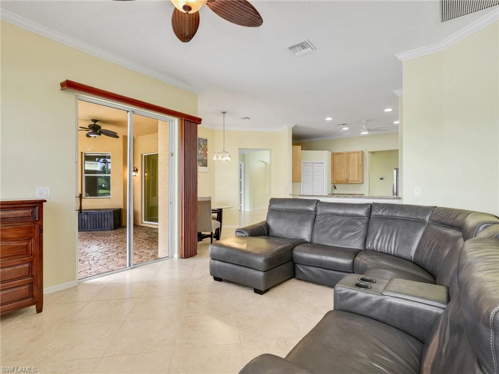 3274 Sturgeon Bay CT, NAPLES FL 34120-20