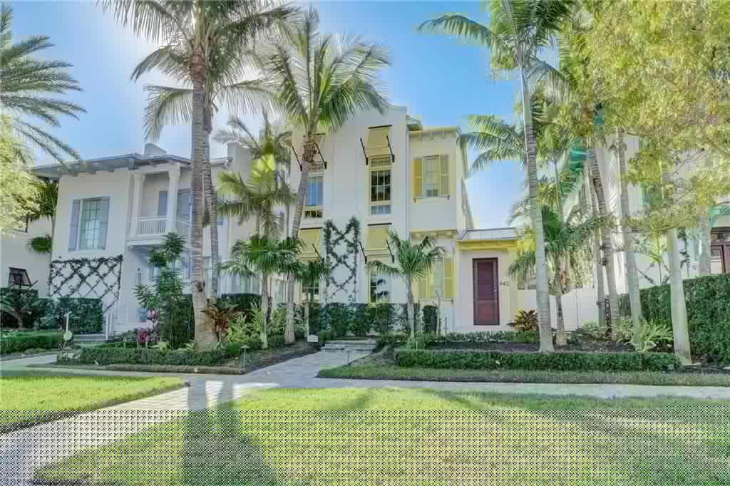 942 9th AVE S, NAPLES FL 34102-1