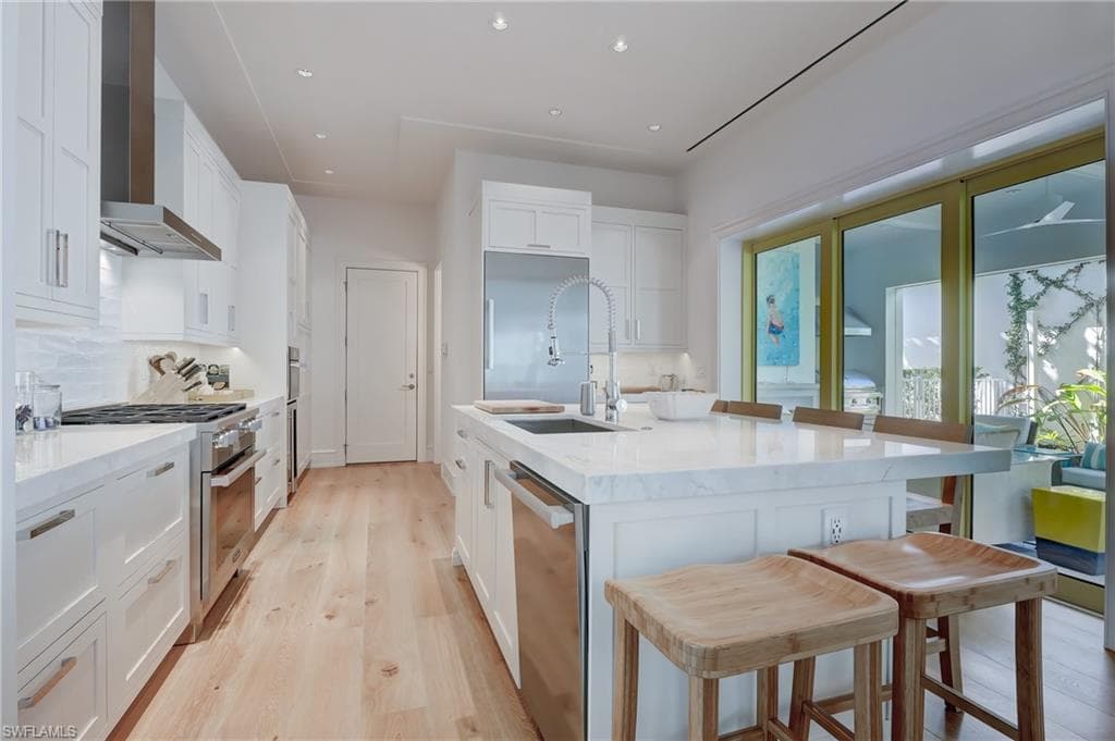 942 9th AVE S, NAPLES FL 34102-17