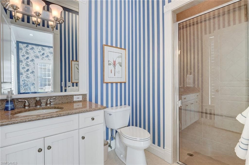 1551 Gulf Shore BLVD S, NAPLES FL 34102-23