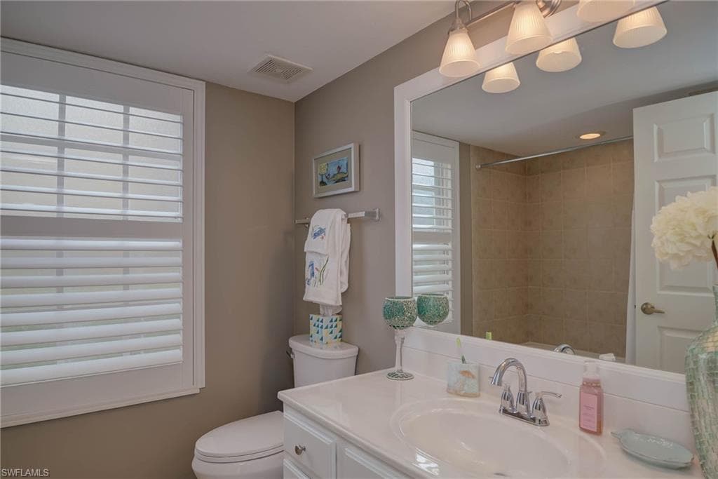 4135 Residence DR # 602, FORT MYERS FL 33901-17