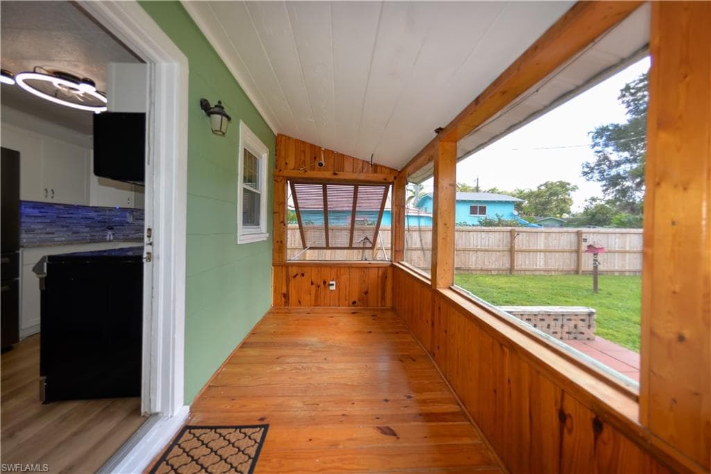 3510 E Riverside DR, FORT MYERS FL 33916-26