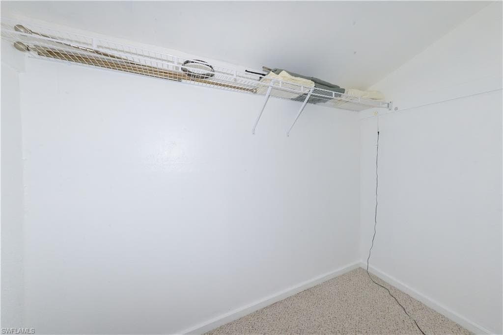 3510 E Riverside DR, FORT MYERS FL 33916-16