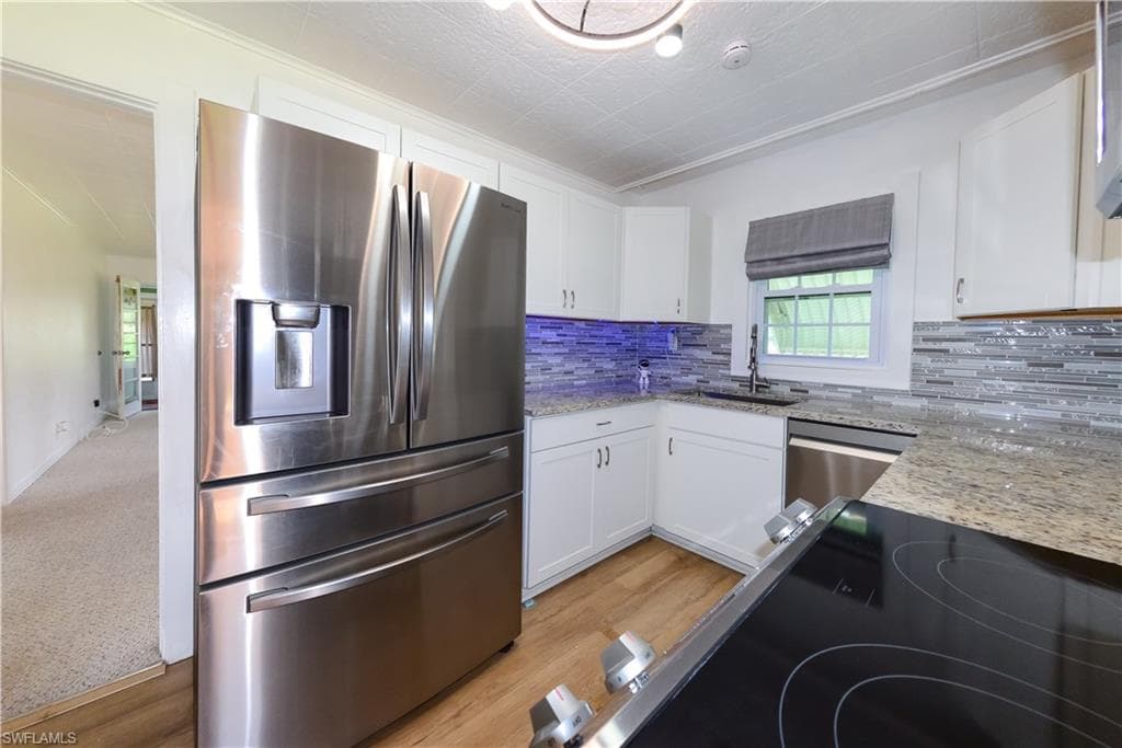 3510 E Riverside DR, FORT MYERS FL 33916-11