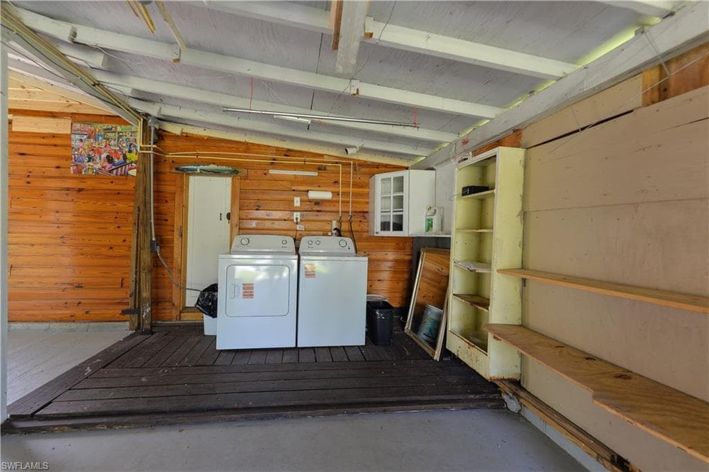 3510 E Riverside DR, FORT MYERS FL 33916-28