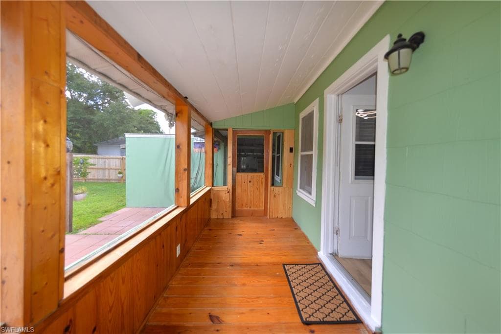 3510 E Riverside DR, FORT MYERS FL 33916-24