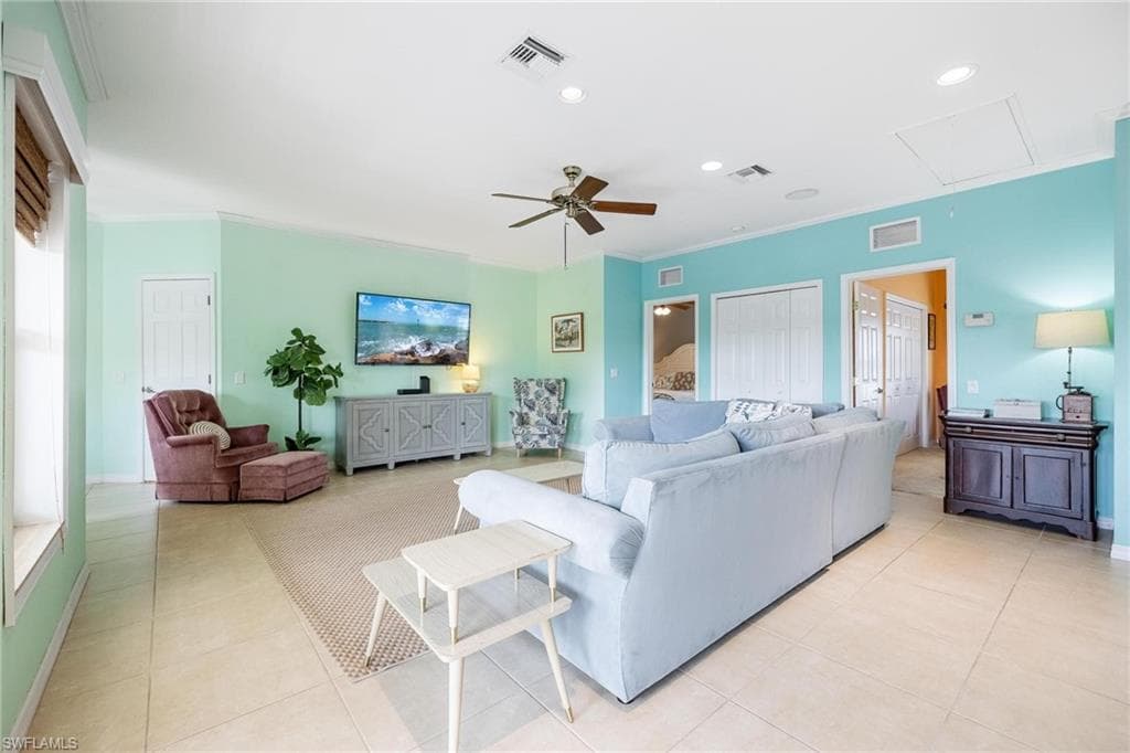 2761 Geary ST, MATLACHA FL 33993-16