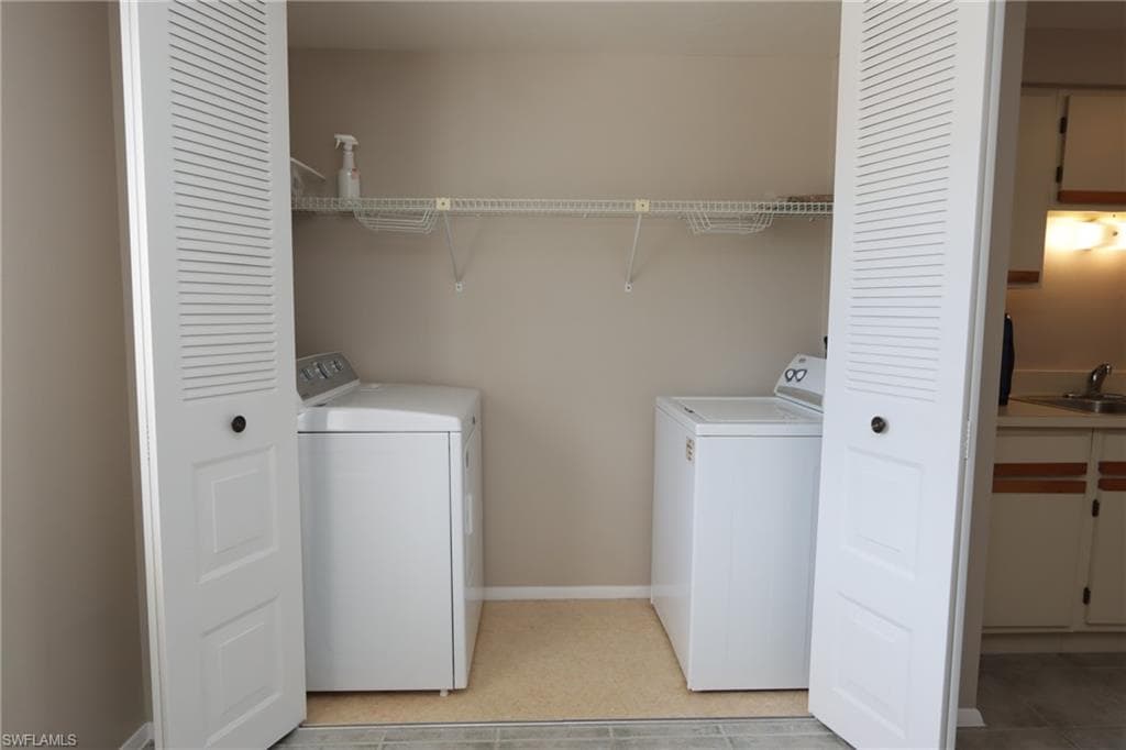 7188 Bucknell DR, FORT MYERS FL 33908-9