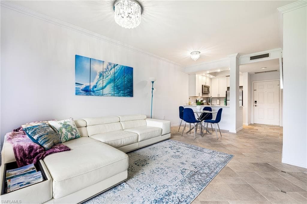 3320 Olympic DR # 125, NAPLES FL 34105-19