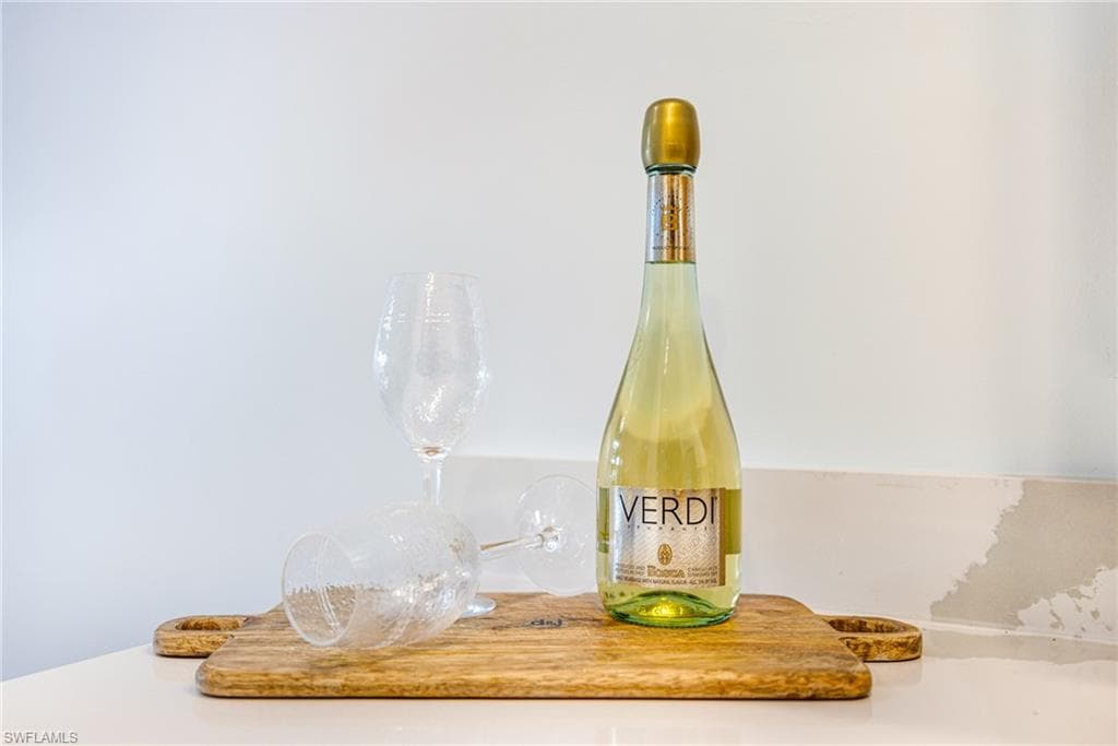 3320 Olympic DR # 125, NAPLES FL 34105-9