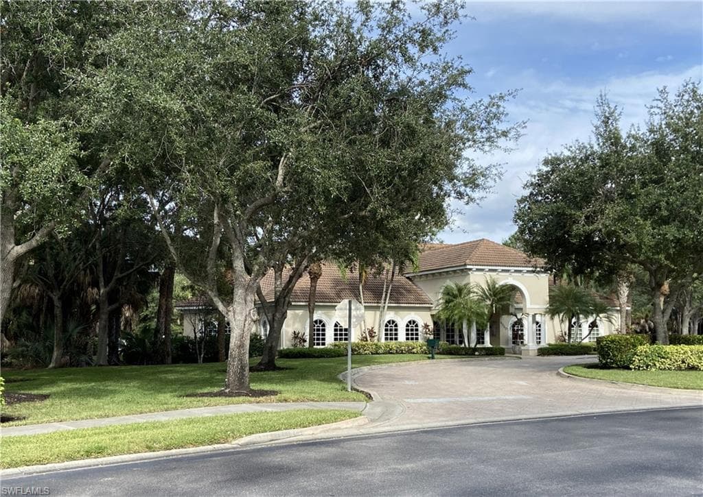 3963 Recreation LN, NAPLES FL 34116-30