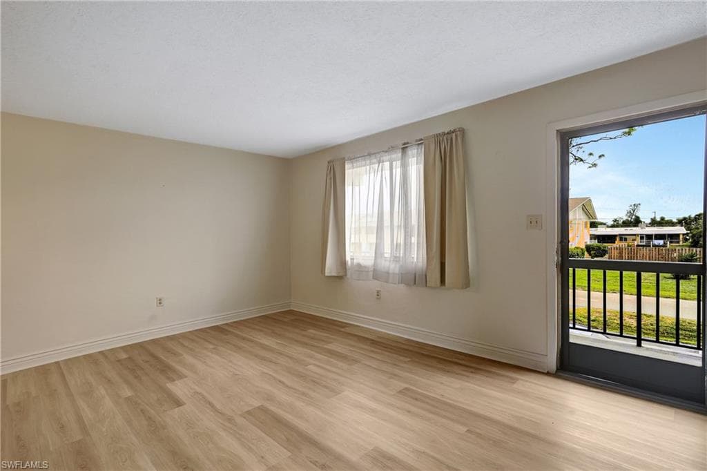 4906 Victoria DR # 209, CAPE CORAL FL 33904-7