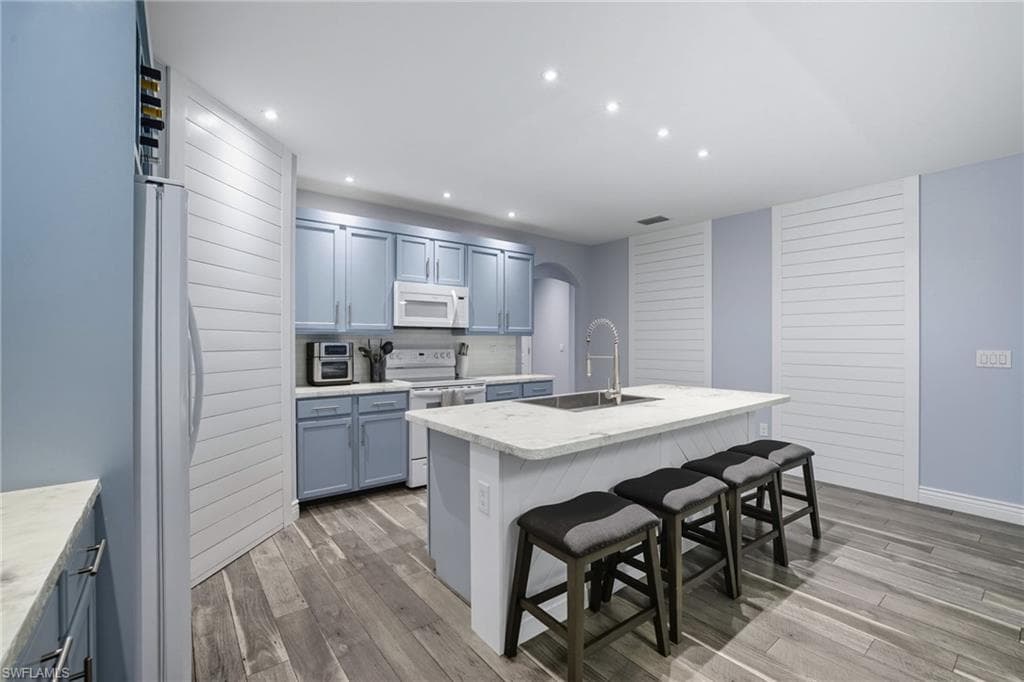 26982 Wildwood Pines LN, BONITA SPRINGS FL 34135-7