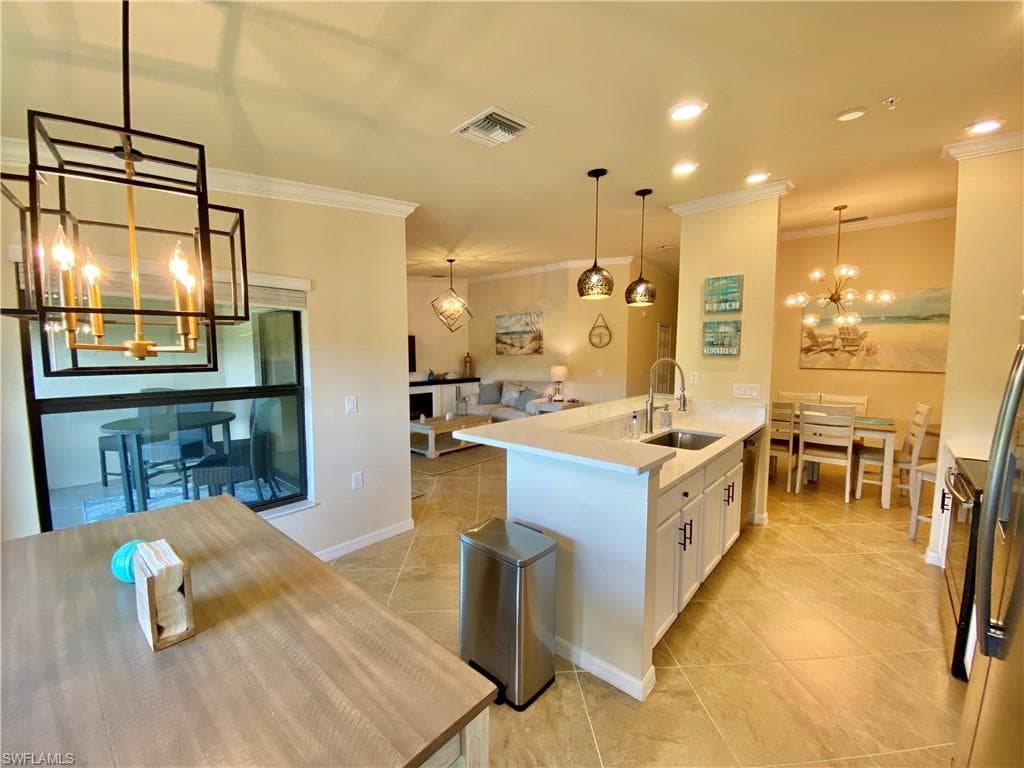 28003 Bridgetown CT # 5124, BONITA SPRINGS FL 34135-1