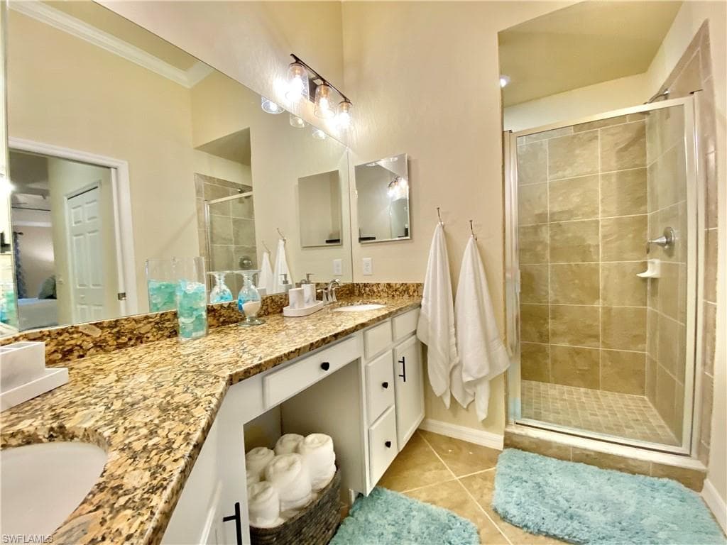 28003 Bridgetown CT # 5124, BONITA SPRINGS FL 34135-24