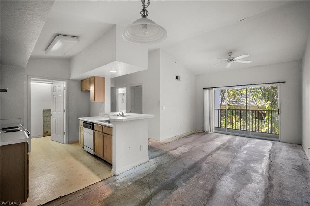 4645 Saint Croix LN # 1335, NAPLES FL 34109-10