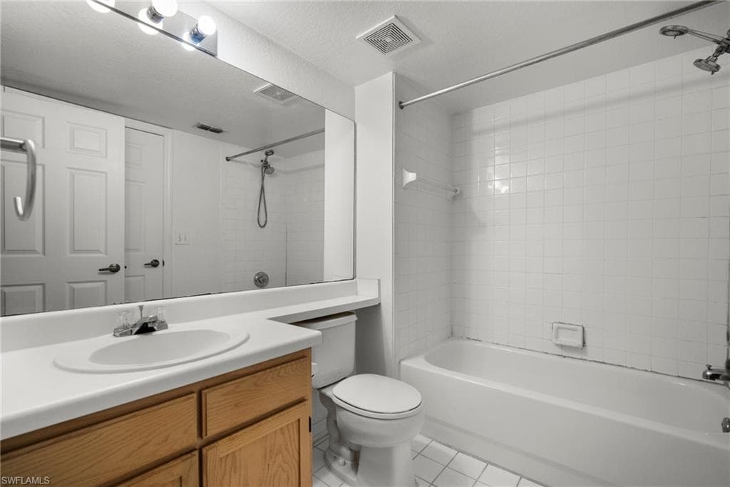 4645 Saint Croix LN # 1335, NAPLES FL 34109-3
