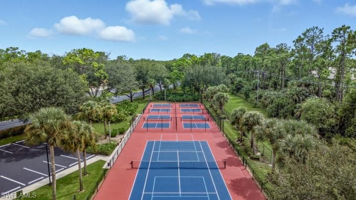 145 Robin Hood CIR # 104, NAPLES FL 34104-30