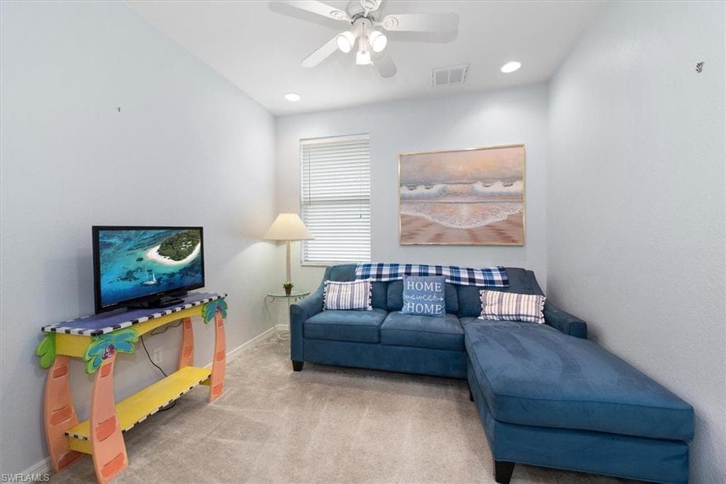 4274 Avian AVE, FORT MYERS FL 33916-14