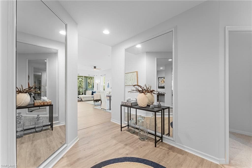 8217 Parkstone PL # 308, NAPLES FL 34120-8