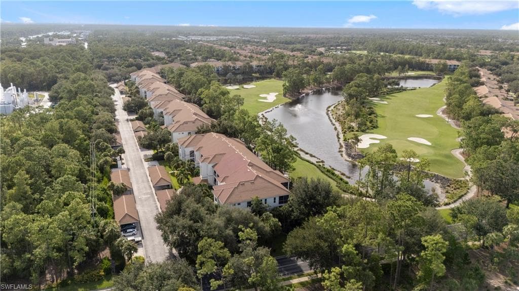 8217 Parkstone PL # 308, NAPLES FL 34120-36