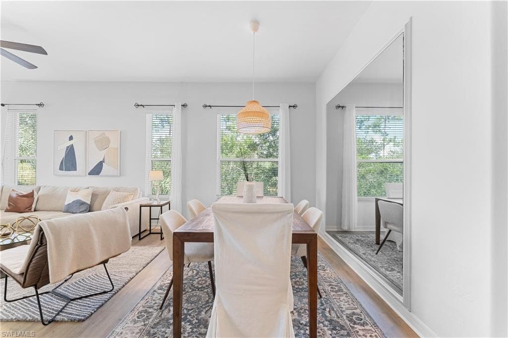 8217 Parkstone PL # 308, NAPLES FL 34120-10