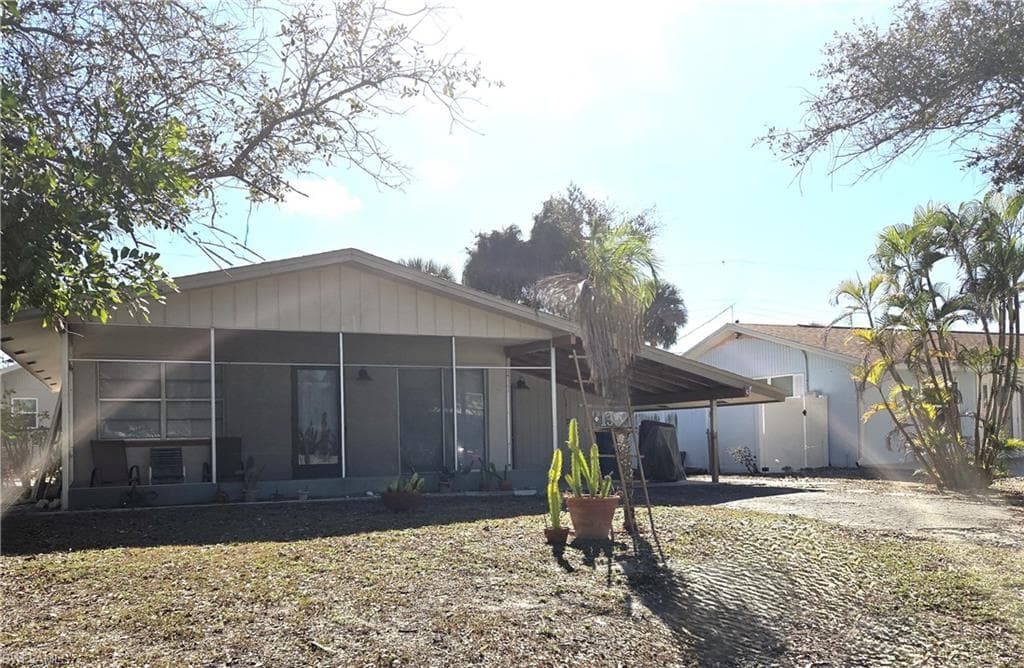 190 Jefferson ST, FORT MYERS BEACH FL 33931-2