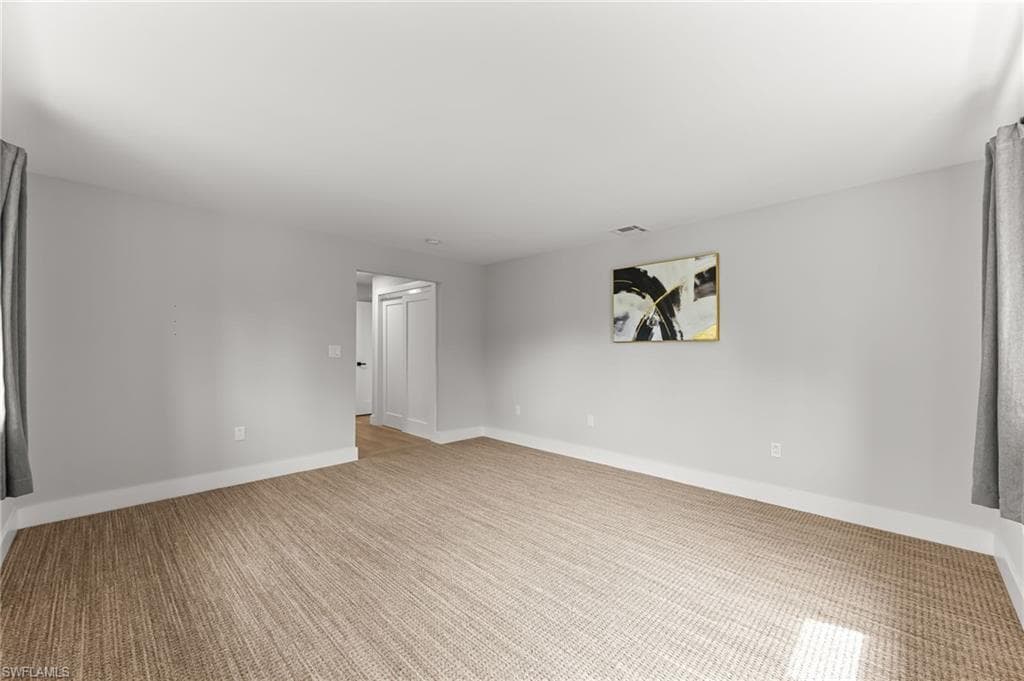 1890 Bald Eagle Dr. #B DR # 400B, NAPLES FL 34105-29