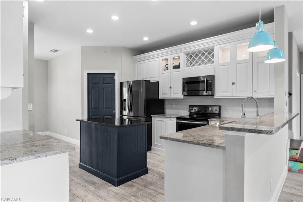 2024 Cape Heather CIR, CAPE CORAL FL 33991-4