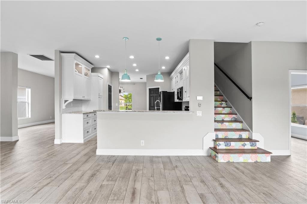 2024 Cape Heather CIR, CAPE CORAL FL 33991-9