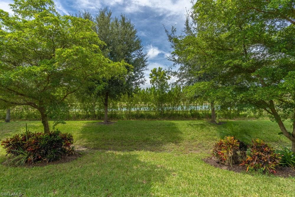 16374 Barclay CT, NAPLES FL 34110-26