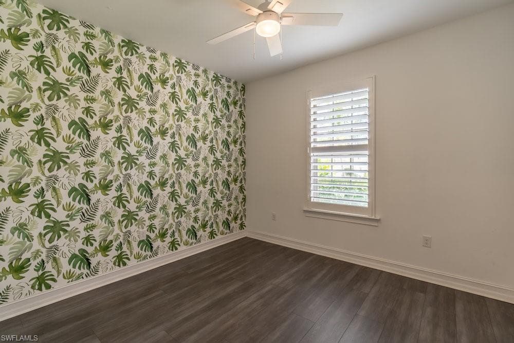 16374 Barclay CT, NAPLES FL 34110-13