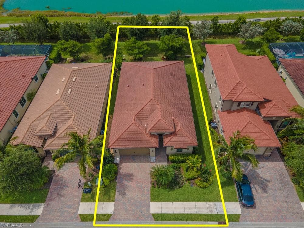 16374 Barclay CT, NAPLES FL 34110-28