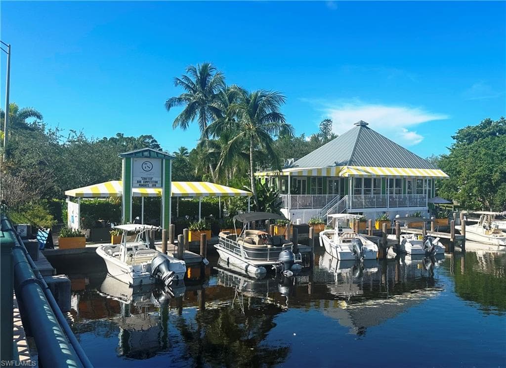 3069 Lunar ST, NAPLES FL 34112-5