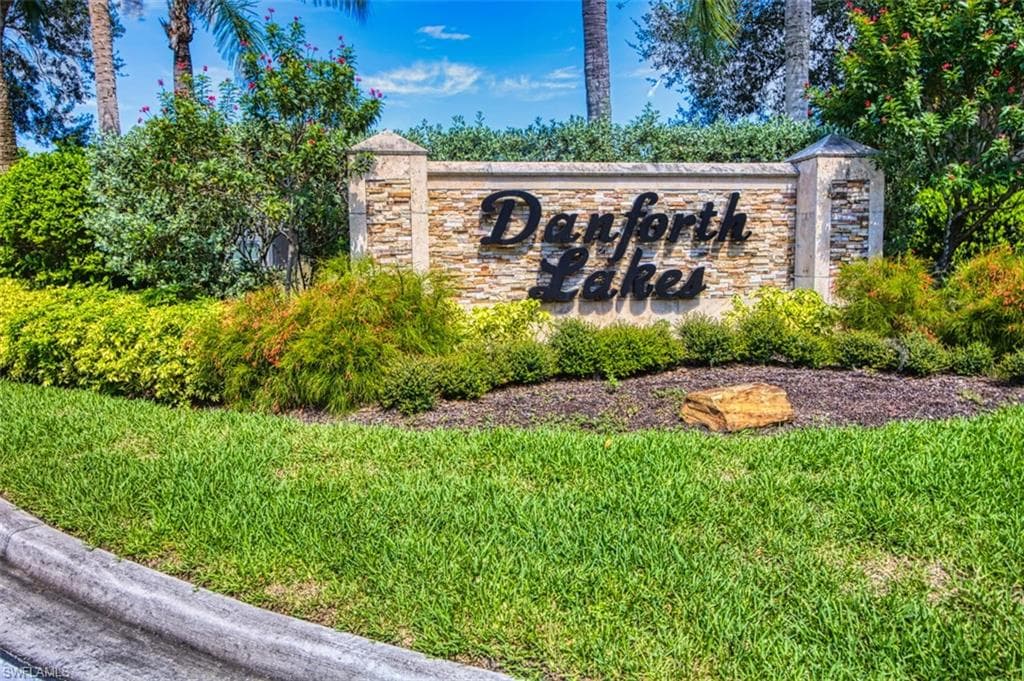 8916 Fawn Ridge DR, FORT MYERS FL 33912-45