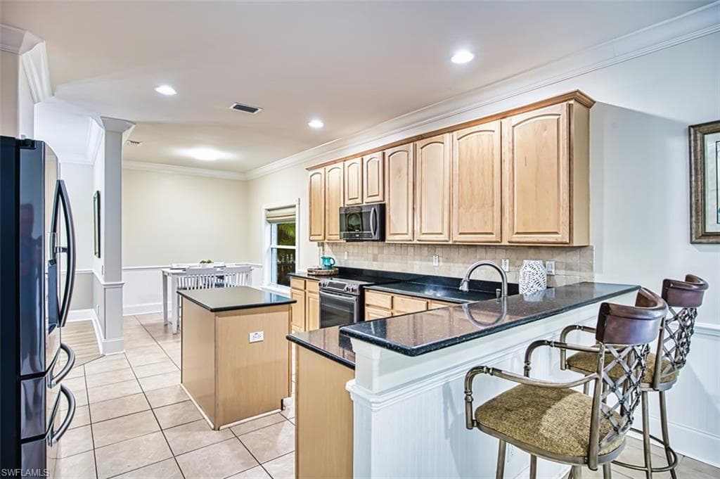 8916 Fawn Ridge DR, FORT MYERS FL 33912-10