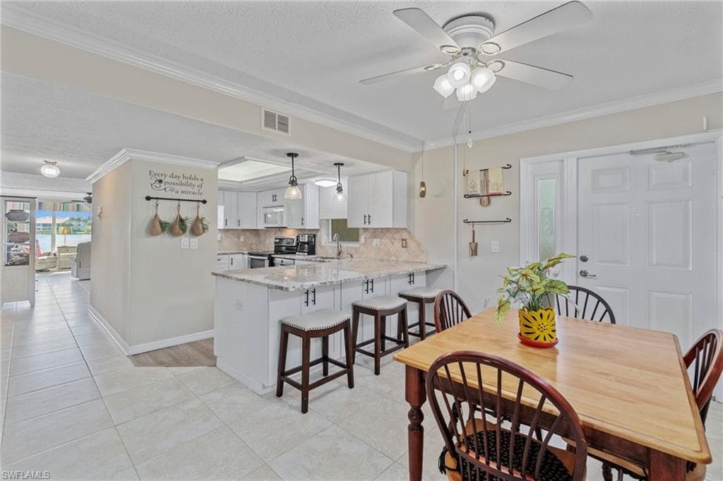 408 Tudor DR # 1C, CAPE CORAL FL 33904-11