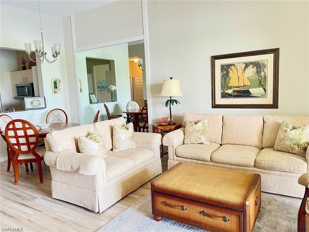 2290 Carrington CT # 202, NAPLES FL 34109-1