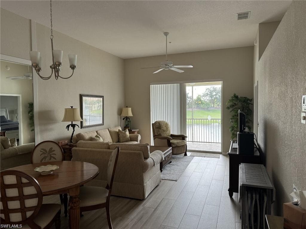 2290 Carrington CT # 202, NAPLES FL 34109-2