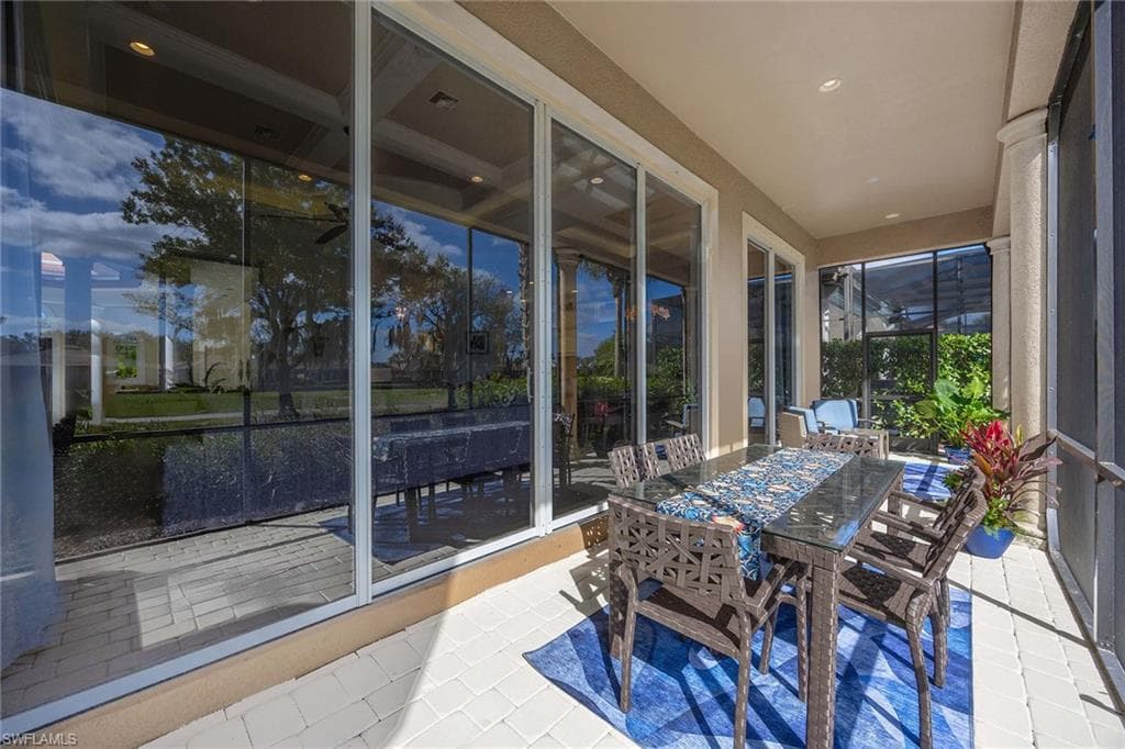 8894 Shenendoah CIR-36