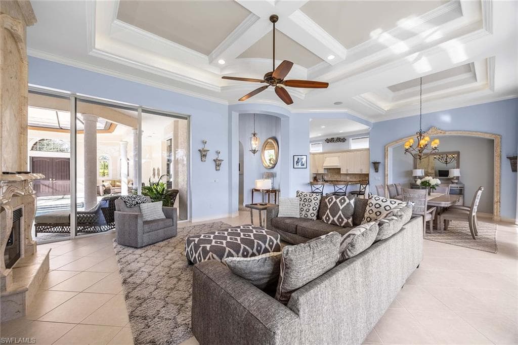 8894 Shenendoah CIR-15