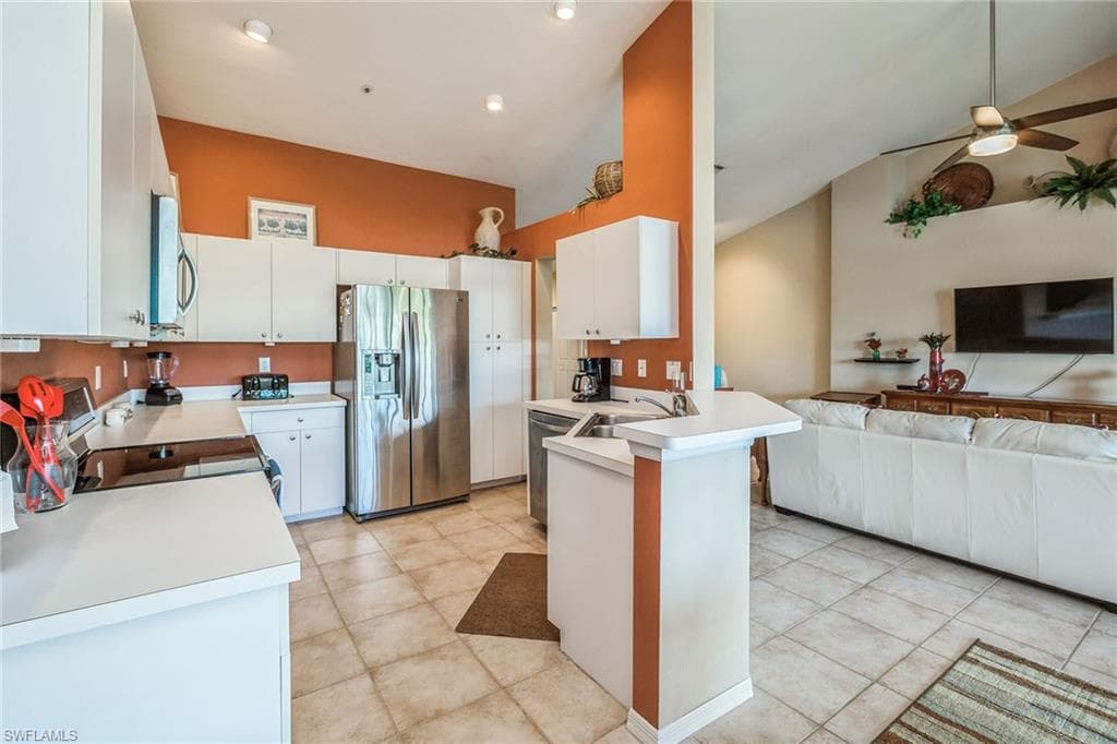 27080 Lake Harbor CT # 201, BONITA SPRINGS FL 34134-5