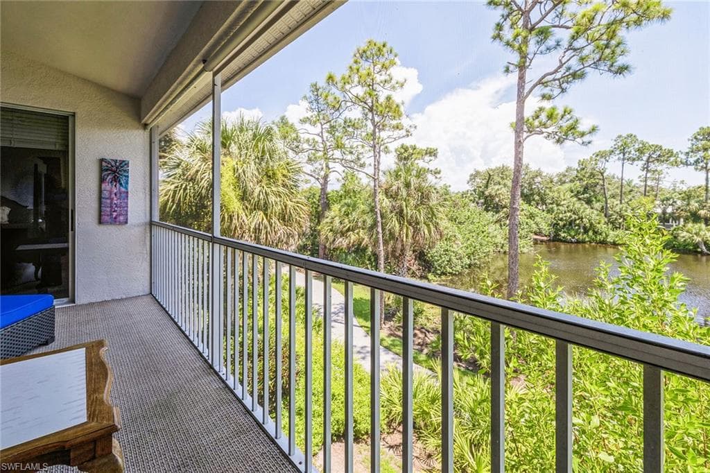 27080 Lake Harbor CT # 201, BONITA SPRINGS FL 34134-18